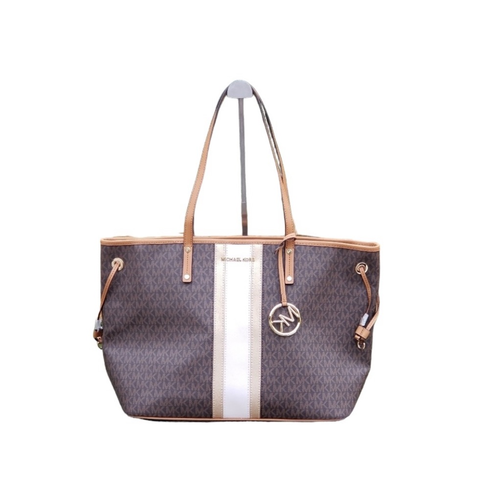 Michael Kors Jet Set Tote Bag